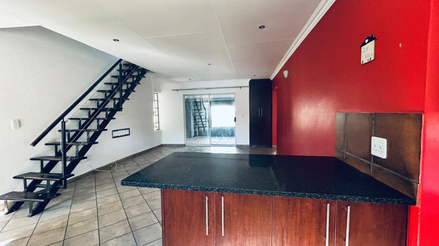 4 Bedroom Property for Sale in Waterkloof East North West